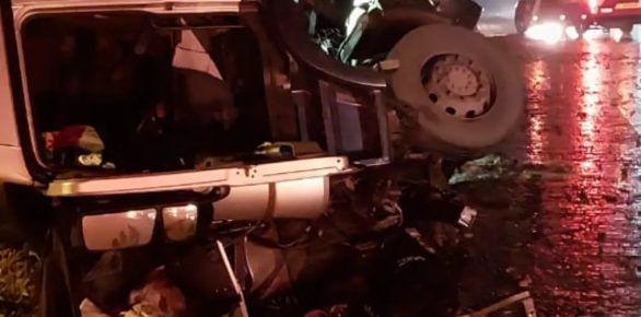 Acidente com caminhão na ERS-122 deixa uma pessoa ferida em São Sebastião do Caí