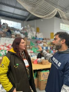 Medicamentos que estavam em falta devido à dificuldade logística que o estado enfrenta desde as enchentes chegaram a São Sebastião do Caí - Foto: @azpressbrasil